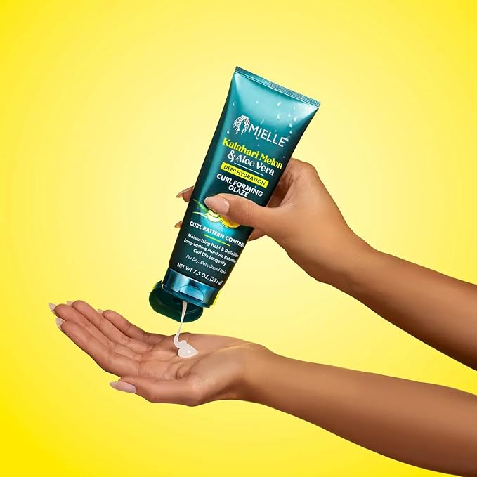 Mielle Curl Forming Glaze - Kalahari Melon & Aloe Vera Deep Hydration Styling Gel for Dry, Curly and Textured Hair - Enhances Curl Definition with Long-Lasting Hold & Shine (7.5oz)