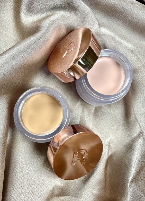 Revolution Eye Bright Under Eye Corrector Medium to to Deep