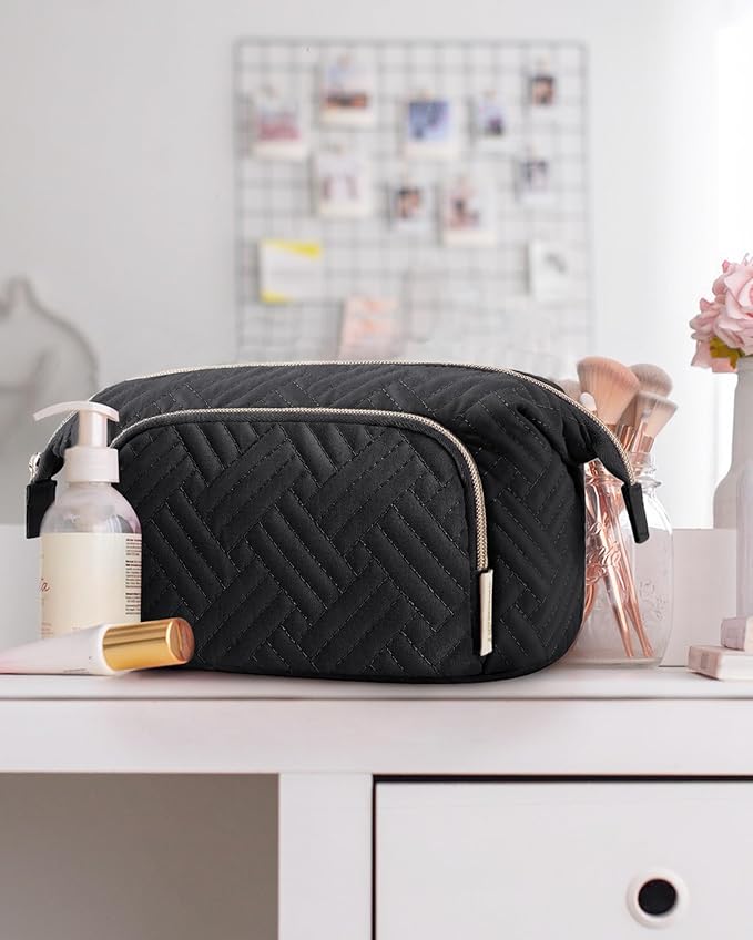 BAGSMART Travel Makeup Bag, Cosmetic Bag Make Up Organizer Case,Large Wide-open Pouch for Women Purse for Toiletries Accessories Brushes