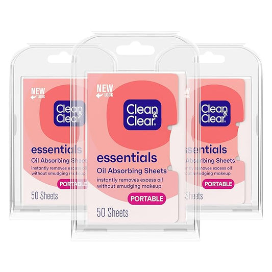 Clean & Clear Essentials Oil Absorbing Sheets, Portable Blotting Papers for Shine Control on the Face & Nose, Blotting Sheets Instantly Remove Excess Oil Without Smudging Makeup, 3 Pack
