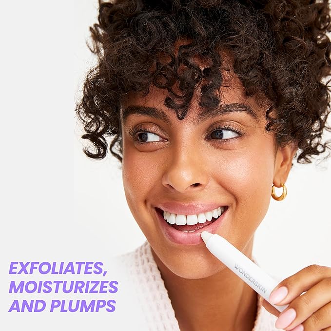 Wonderskin 3-in-1 Lip Scrub Exfoliator &